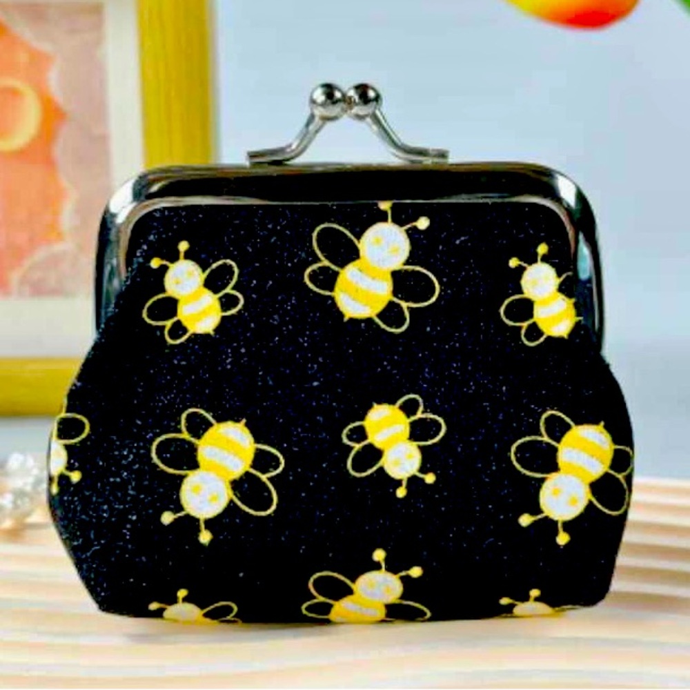 Cute Bee coin purse🖤🐝